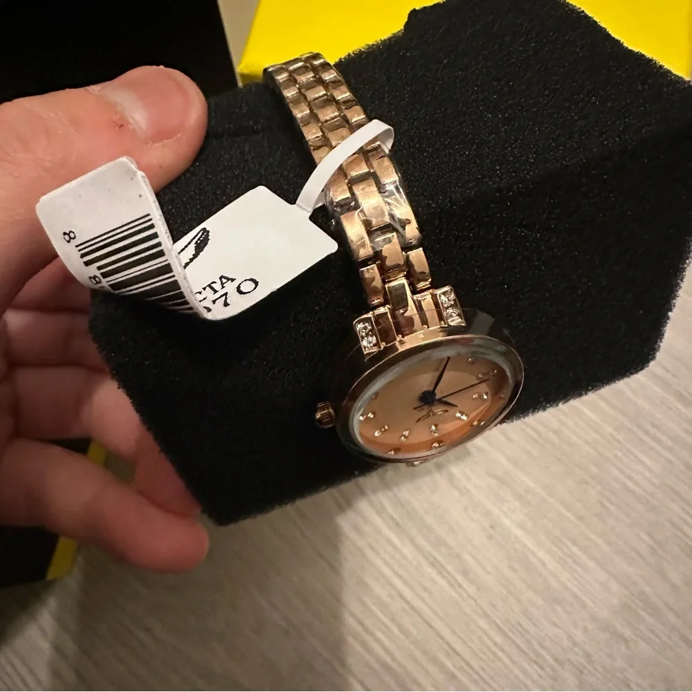 Invicta Angel 69070 Women’s 25mm Rose Gold Quartz Bracelet Watch NIB